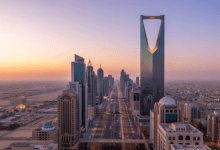 السفر إلى الرياض مباشرة أم زيارة المدينة أولا.. أيهما أفضل للمسافرين الجدد؟ 3 السفر إلى السعودية إذا كانت الإقامة سارية
