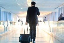 قبل السفر.. ماذا يحدث إذا كان تصريح العمل منتهيا منذ سنوات؟ 2 تصريح العمل منتهيًا