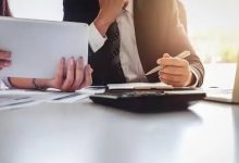 العودة إلى مصر لاستكمال مستندات الإقامة في الإمارات