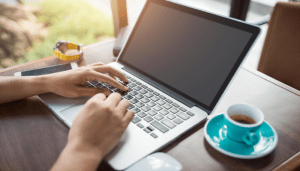 أسباب تأخر معادلة الشهادات الجامعية عبر VFS في الإمارات