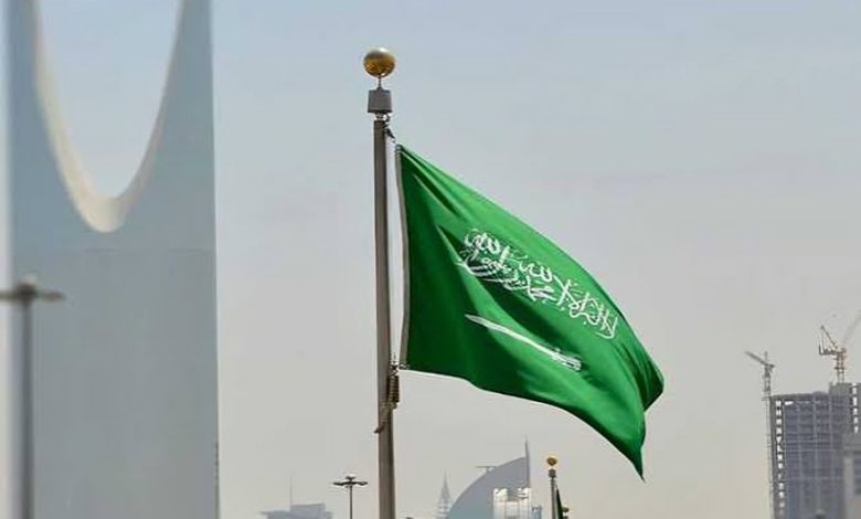 رابط الاستعلام عن موظف وافد وزارة العمل 2026.. خطوات التحقق من الحالة النظامية للعامل إلكترونيًا 1 الاستعلام عن موظف وافد في السعودية