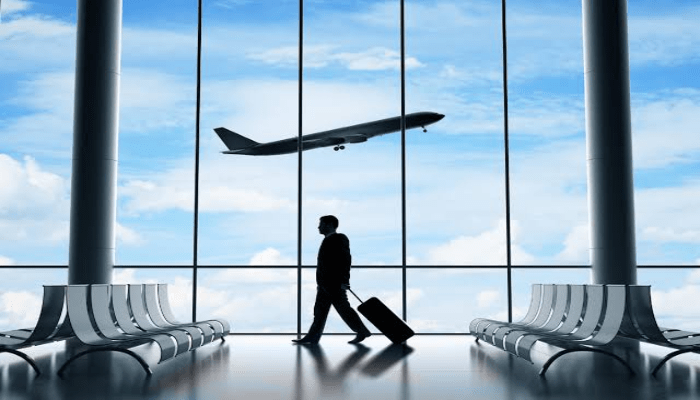 إلزام العامل بسداد تكلفة التأشيرة والإقامة عند نقل الكفالة.. ما الحقوق النظامية؟ 1 إلزام العامل بسداد تكلفة التأشيرة والإقامة عند نقل الكفالة