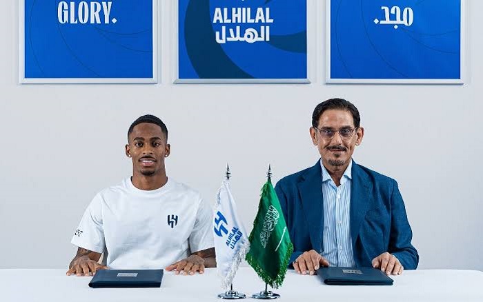 الهلال السعودي يعلن التعاقد مع الهولندي سامرفيل حتى 2030.. صفقة جديدة لتعزيز الهجوم 2 images 61 1