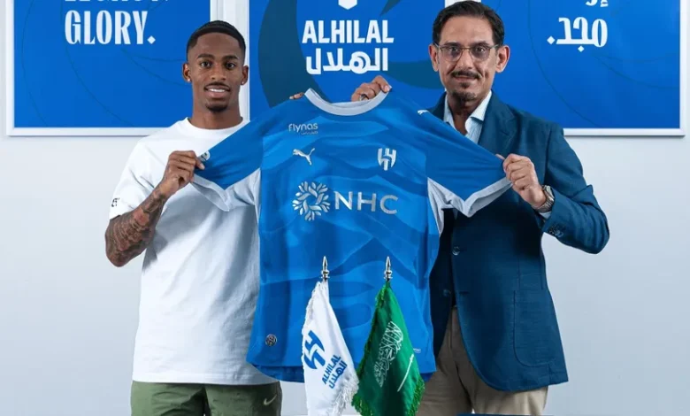 الهلال يتعاقد مع الهولندي سامرفيل