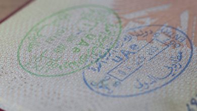إقامتي اتكنسلت وأنا في مصر