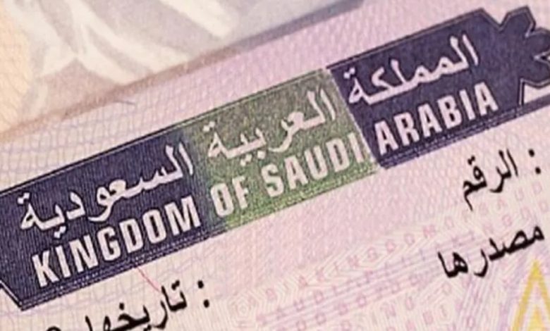 بعد وصول موافقة التأشيرة على الإيميل.. هل يمكن حجز تذكرة الطيران قبل استلام الجواز؟ 1 تأشيرة 6