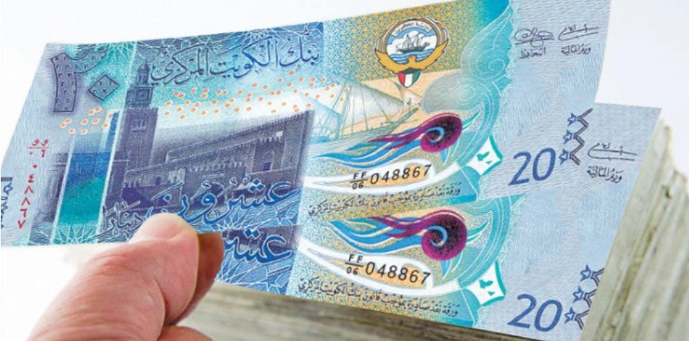 سعر الدينار الكويتي مقابل الجنيه اليوم.. كم تساوي 1000 دينار في مصر؟ 2 دينار 1 3