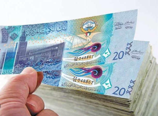سعر الدينار الكويتي اليوم الأحد 5 يوليو 2026 في البنوك المصرية 1 دينار