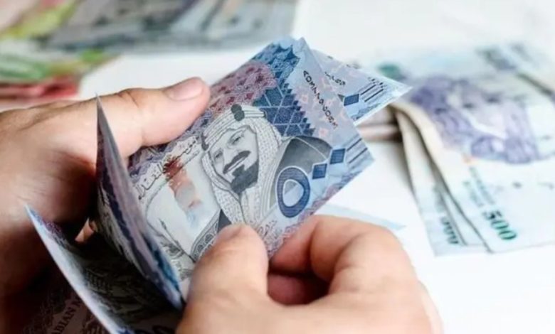 هل يكفي راتب 3500 ريال لاستقدام الزوجة وابنتها إلى السعودية؟.. تفاصيل النفقات المتوقعة 1 راتب 2