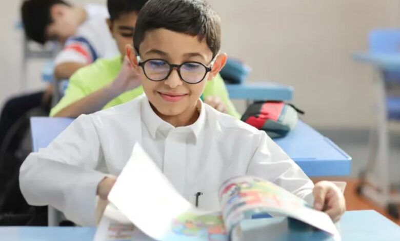التحويل من المسار المصري إلى المنهج السعودي بعد الاستقدام.. هل يُسمح للطلاب؟ 1 سس
