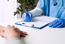 البطاقة الصحية للمقيمين في قطر