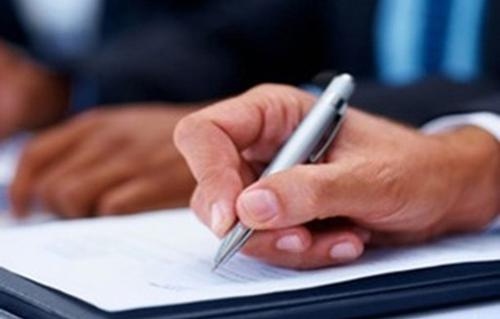 تمديد تأشيرة الزيارة العائلية من أبشر