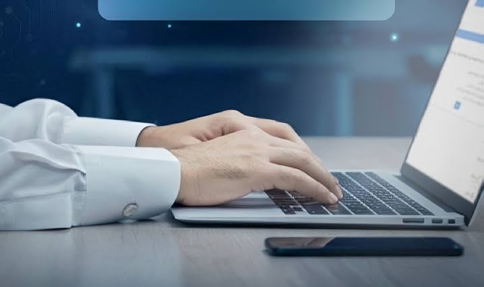 تمديد تأشيرة الخروج والعودة لمدة 8 أشهر.. الشروط وهل يمكن العودة قبل انتهاء الإقامة؟ 2 تمديد تأشيرة الخروج والعودة