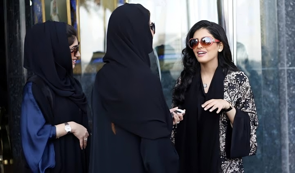 مميزات وتحديات الزواج والانتقال إلى السعودية.. كيف تتغلبين على رهبة الغربة؟ 2 الزواج والانتقال إلى السعودية
