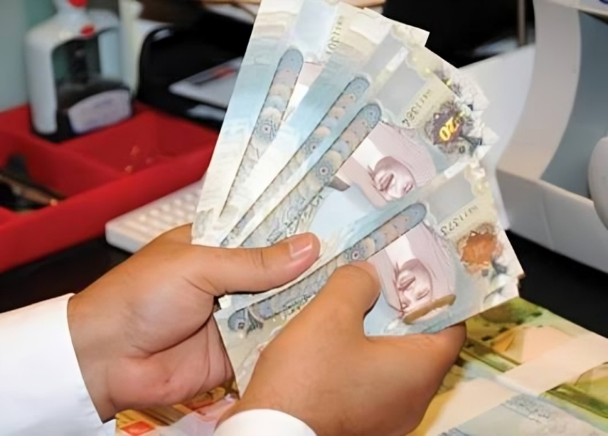 خصومات الراتب في البحرين.. متى يكون الاستقطاع قانونيًا وكيف تعترض؟ 2 خصومات الراتب في البحرين