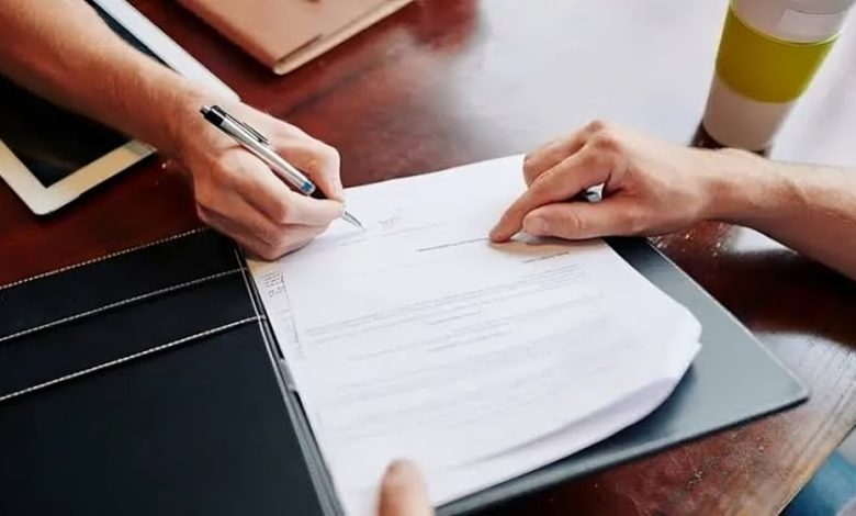 توثيق عقد العمل في السعودية