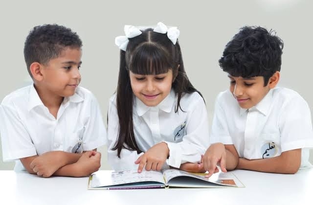 ملابس العودة للمدارس في السعودية 2026