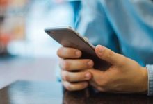 موبايل بشريحة eSIM أم شريحتين للمصريين في الخليج