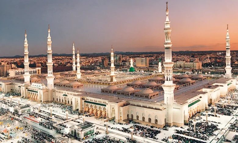 موعد المولد النبوي الشريف في السعودية 2026.. هل هو إجازة رسمية؟ 1 mawled nabawi umrah feature