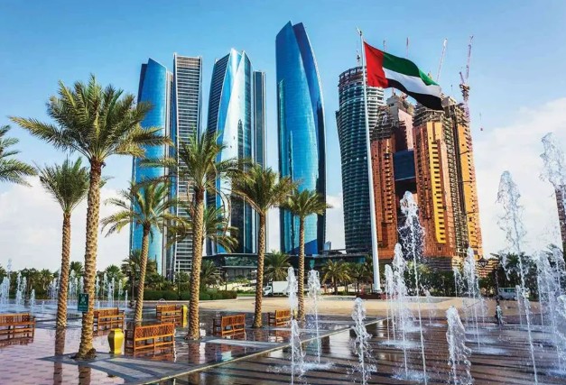 تأشيرة الإمارات السياحية 2026.. الرسوم والشروط والأوراق المطلوبة 2 إمارات 3