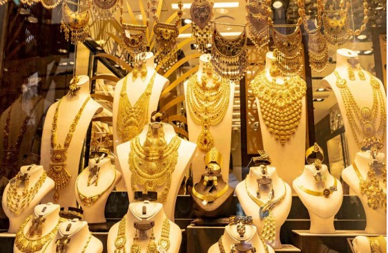 سعر الذهب اليوم في مصر.. عيار 21 يتراجع مساء الخميس 1 الذهب