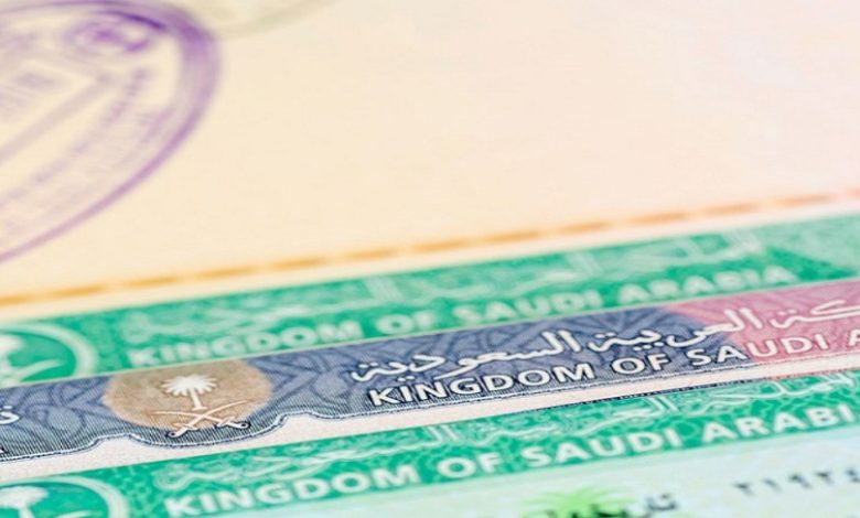 زيارة الأبناء للسعودية 2026.. لماذا تُقبل تأشيرة الأم وتُرفض تأشيرات البنات؟ 1 تأااا