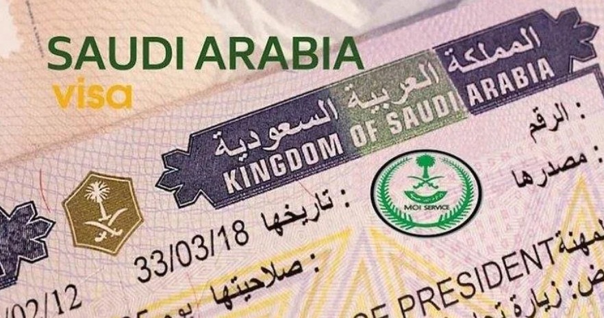 قبل استقدام حماتك للسعودية.. تعرّف على شروط الزيارة وإمكانية تحويلها لإقامة 2 تأشيرة 1 1