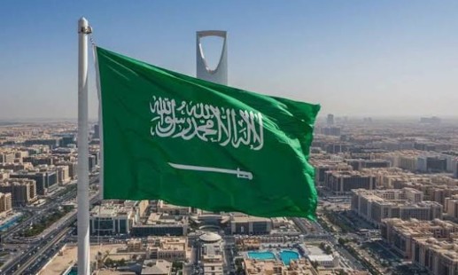 إصدار إقامة الزوجة والأبناء بعد الاستقدام 2026.. الخطوات والشروط 1 سعوو