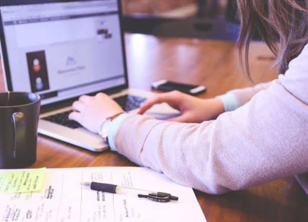 شروط التقديم للجامعات السعودية للمصريين عبر منصة «ادرس في السعودية» 2 طالب 1