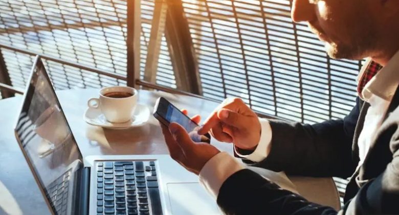 فرص مرتقبة للكوادر المصرية في قطر.. الصحة والتخصصات المهنية تتصدر الاحتياجات 1 لابتوب 1
