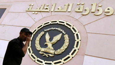 تفاصيل مشاجرة منادٍ للسيارات مع قائد مركبة