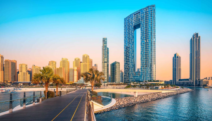 إنهاء عقد السكن المشترك في دبي مبكرا