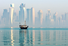 للعاملين الوافدين إلى قطر.. خدمة إلكترونية لتحديث البيانات وحجز الفحص الطبي قبل الوصول 3 عقد العامل الوافد قبل الوصول إلى قطر