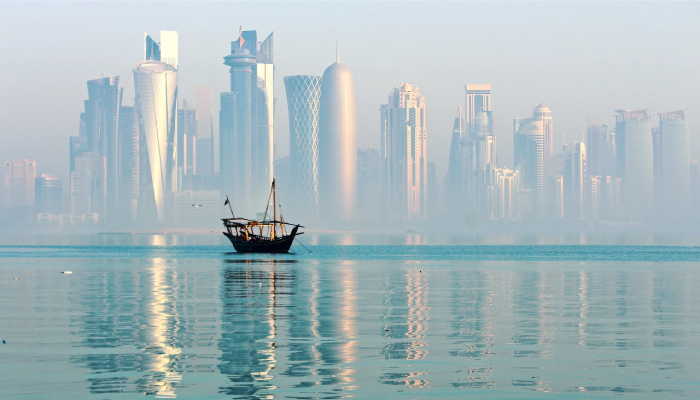 للعاملين الوافدين إلى قطر.. خدمة إلكترونية لتحديث البيانات وحجز الفحص الطبي قبل الوصول 1 عقد العامل الوافد قبل الوصول إلى قطر