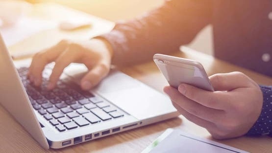 طريقة سداد غرامة تأخير إصدار إقامة الزوجة بعد الاستقدام في السعودية.. الخطوات والرسوم 2 طريقة سداد غرامة تأخير إصدار إقامة الزوجة بعد الاستقدام