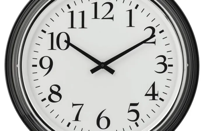 bravur wall clock low voltage black 0633568 pe695902 s5