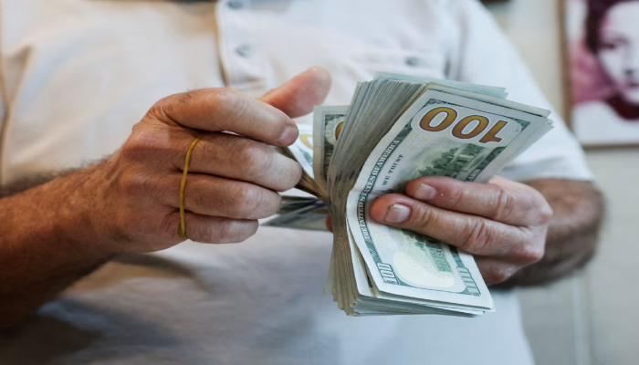 سعر الدولار في بغداد وأربيل بالعراق.. كم سجلت الـ100 دولار؟ 2 سعر الدولار في العراق