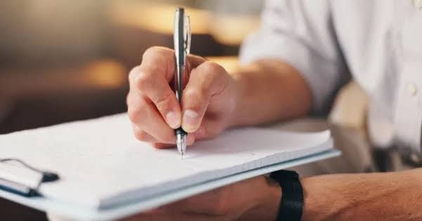 تجديد إقامة المصريين في سلطنة عمان 2026.. الأوراق والخطوات والرسوم 2 تجديد إقامة المصريين في سلطنة عمان