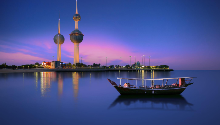 الكويت.. تحويل الزيارة إلى إقامة ليس متاحًا للجميع.. حالات تُرفض رغم القواعد الجديدة 2 الحالات التي تُرفض فيها الطلبات بقرار تحويل الزيارة إلى إقامة في الكويت
