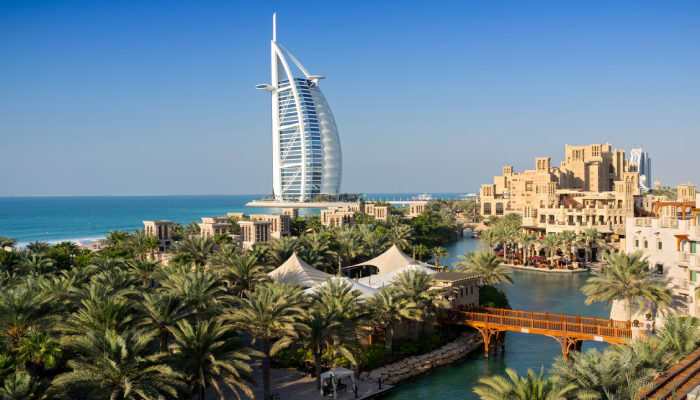 هل يمكن تحويل تأشيرة الزيارة إلى إقامة في الإمارات؟.. الحالات والإجراءات المطلوبة 1 تحويل تأشيرة الزيارة إلى إقامة في الإمارات