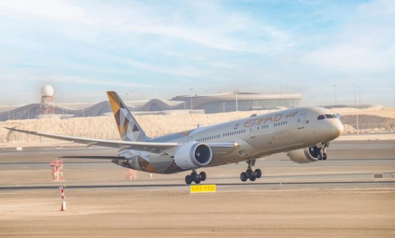 «الاتحاد للطيران» تفتح باب التوظيف في الإمارات.. فرص عمل في تخصصات متنوعة 1 اتحاد