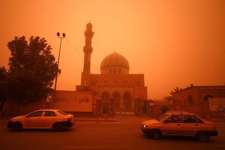 العراق يتحرك نحو الأردن وسوريا لمواجهة العواصف الترابية.. مشروع بيئي وتمويل دولي 2 127 112402 iraq dust storms repercussions harmful 6