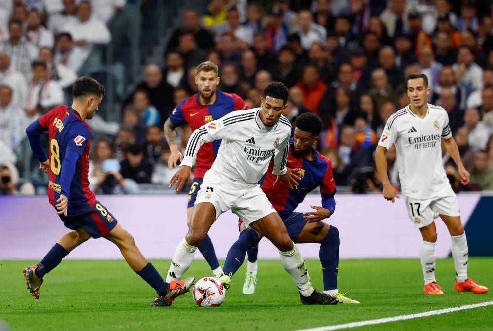 موعد مباراة برشلونة وريال مدريد في الدوري الإسباني.. والقنوات الناقلة 3 2074678