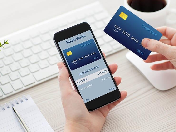 ابنك يدرس بمصر وأنت تعمل بالخليج.. كيف تتابع مصروفاته دون خلافات مستمرة؟ 2 متابعة مصروف الابن الذي يدرس في مصر