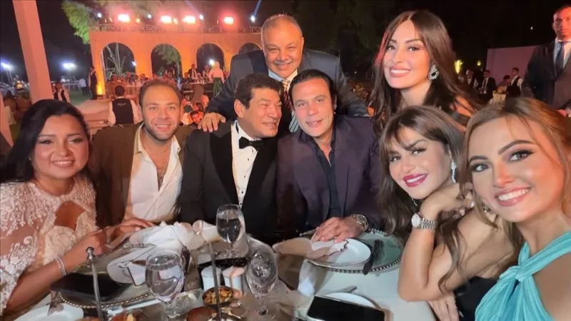 نرمين الفقي ترقص على أغاني أحمد سعد في زفاف ابنة شيرين عادل.. قائمة النجوم الحاضرين 2 نرمين الفقي في زفاف ابنة شيرين عادل