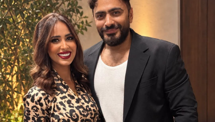 تامر حسني يشيد بصوت رنا سماحة بعد غنائها «كفاياك أعذار».. ماذا قال عنها؟ 1 تامر حسني يشيد بصوت رنا سماحة