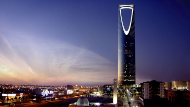 تجديد الإقامة في السعودية أثناء وجود العامل خارج المملكة.. ما الشروط والإجراءات؟ 9 تجديد الإقامة في السعودية أثناء وجود العامل خارج المملكة