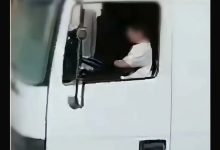 ضبط فتى يبلغ 16 عامًا يقود شاحنة في الأردن.. حجز المركبة وملاحقة مالكها قانونيًا 3 ضبط طفل يقود شاحنة في الأردن