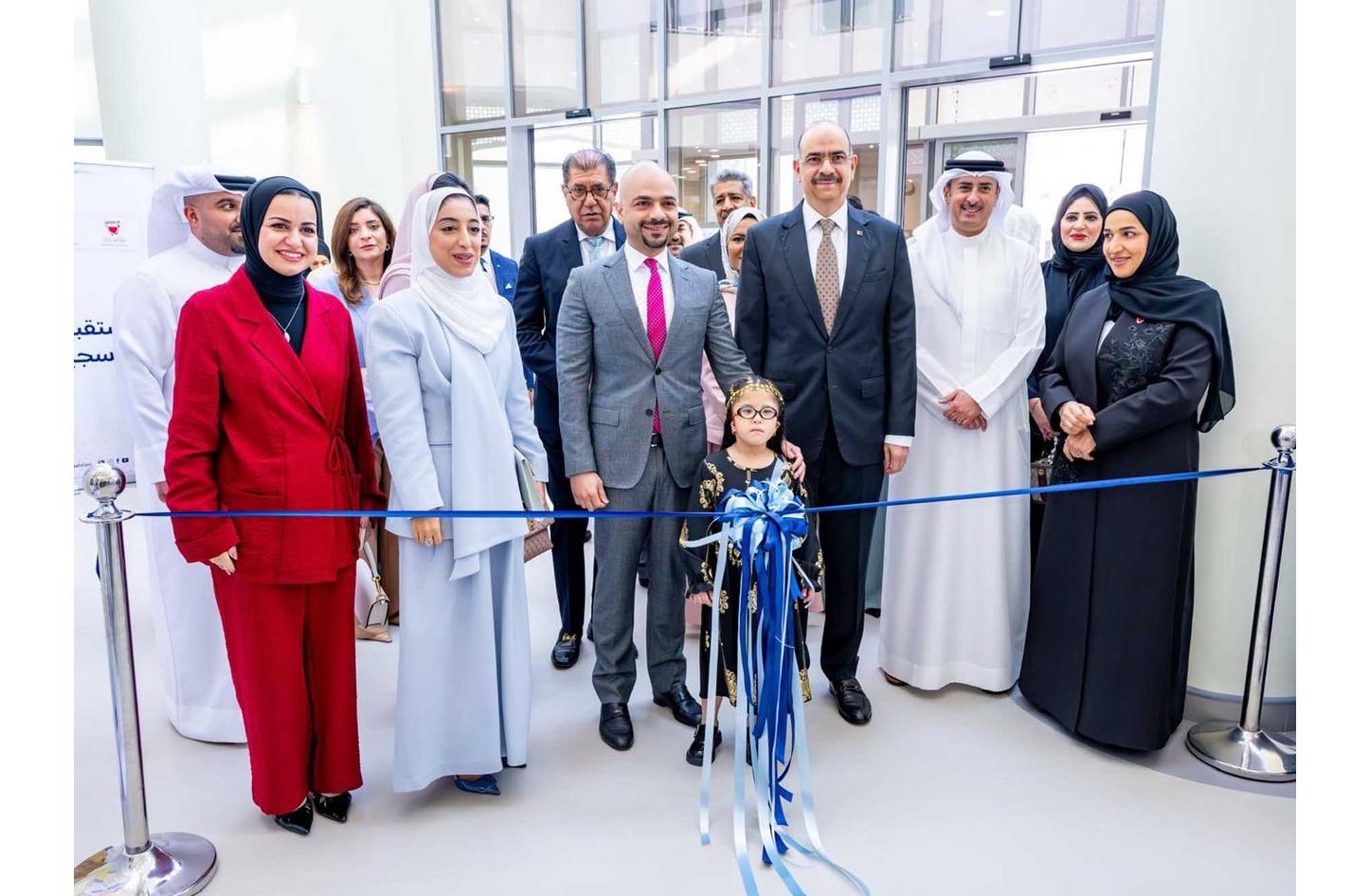 البحرين تفتتح أول معرض توظيف للأشخاص ذوي الهمم.. أكثر من 200 فرصة عمل ورواتب تصل لـ850 دينارًا 2 معرض توظيف ذوي الهمم في البحرين