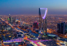 تجديد الإقامة في السعودية 2026.. لماذا يظهر مقابل مالي يتجاوز 10 آلاف ريال بعد تغيير المهنة؟ 2 تغيير المهنة في الإقامة السعودية من محاسب إلى مدير مالي